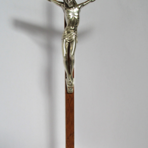 Cruz Pared Madera Olivo con Cristo de Bronce – DUOMO